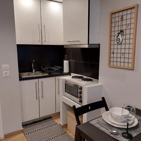 Urban Minimalistic Maisonette!-3