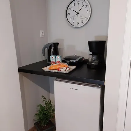 Urban Minimalistic Maisonette!-2